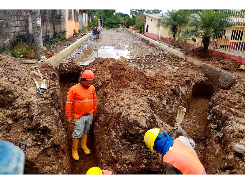 Derrocamiento Ecuador L - P CONSTRUCTORES S.A.S.