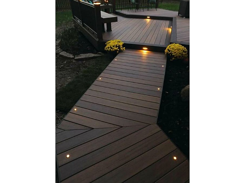 Piso deck recto Arte y Madera Brianna Ecuador 