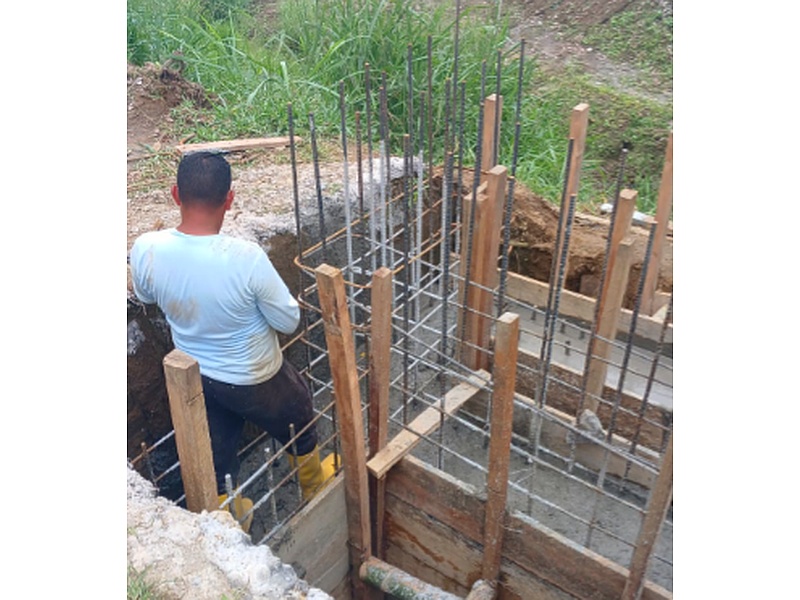 Cimentación de muro de sustentación