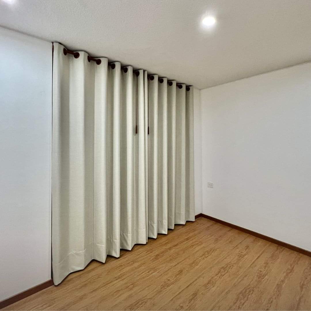 CORTINAS TIPO BLACKOUT MODERNAS RIOBAMBA ECUADOR