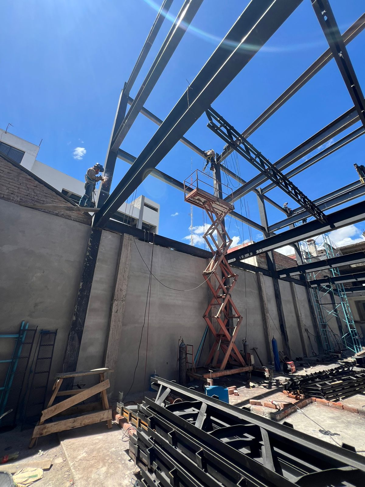 Estructuras metálicas para edificios en Quito