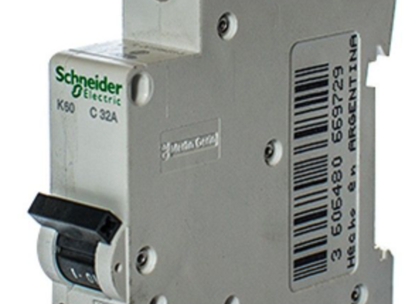 Breaker 1 polo 20A 
