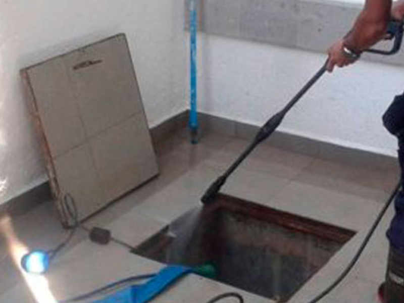 Limpieza y Mantenimiento de Cisternas