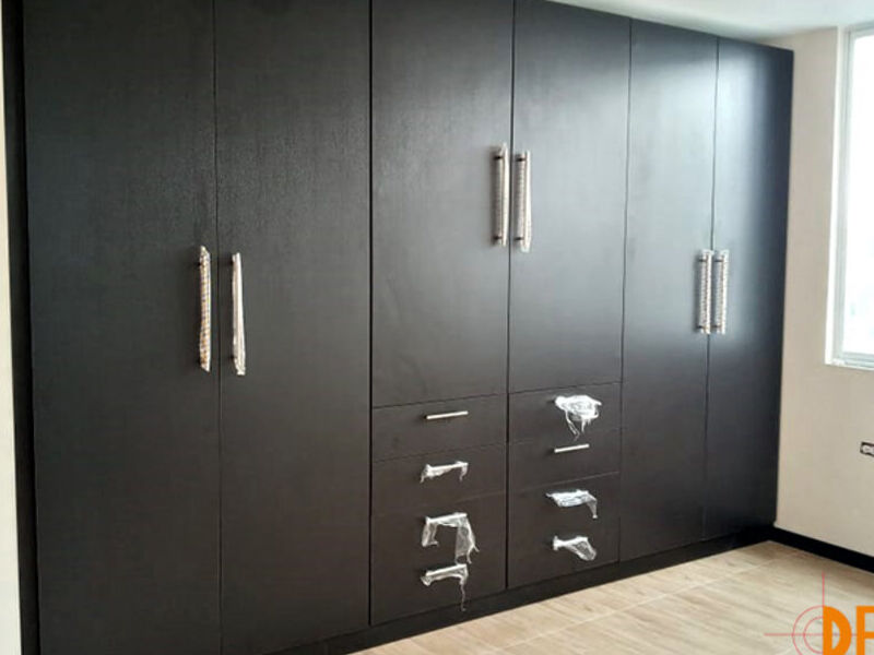 Closet de dormitorio deko design Ecuador