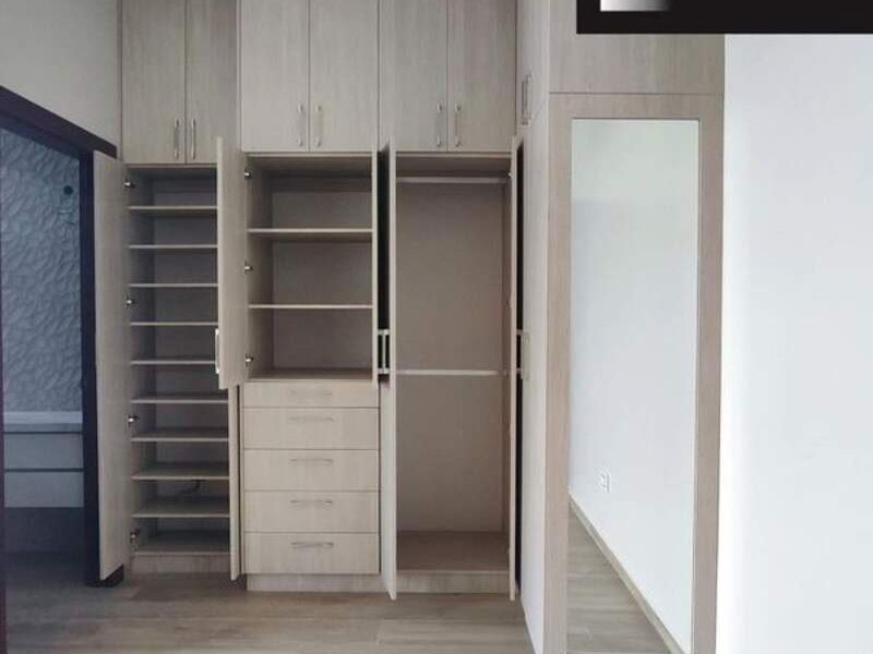 Closet melamina gris Idea ambiente Ecuador