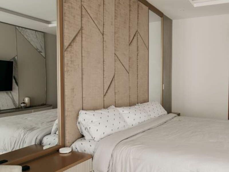 Diseño de habitación café Deco Guayaquil