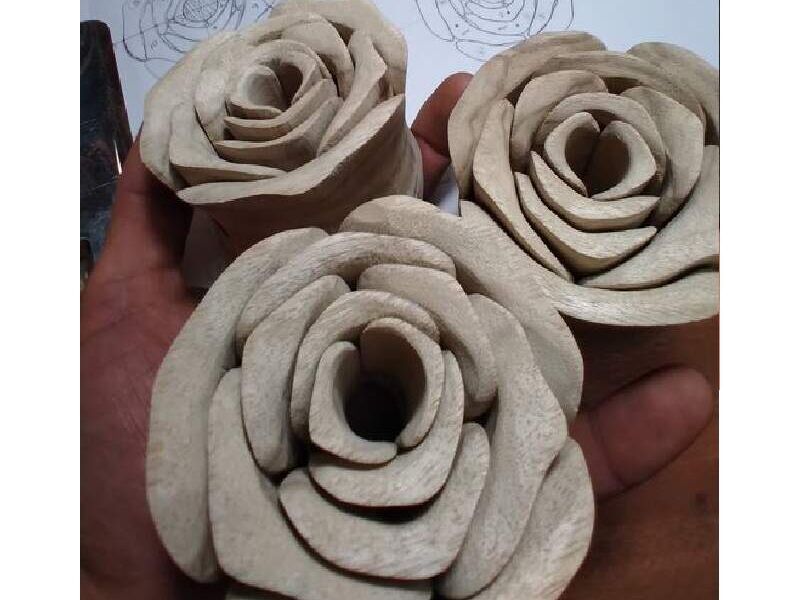 Rosas en madera Ecuador