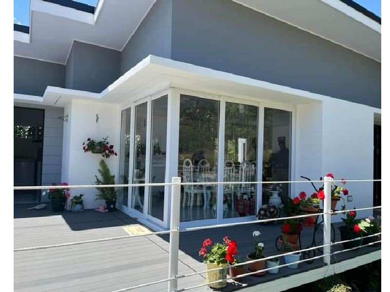 Puertas U PVC Zou Ecuador