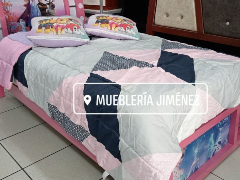 Cama para niña