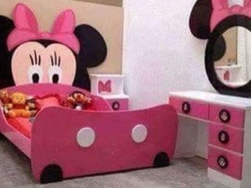 Juego de dormitorio para niña