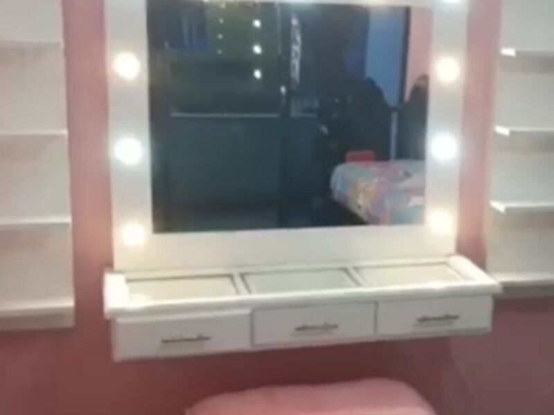 Peinadora con luces