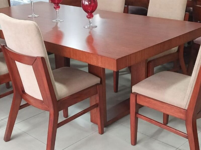 Comedor de madera