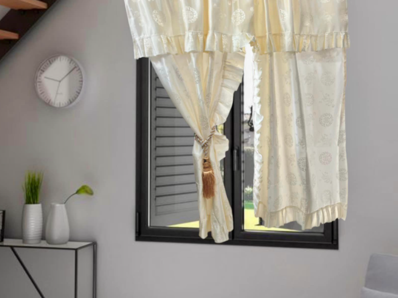 Cortina Tradicional Beige