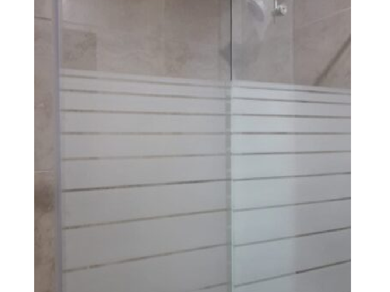 Cortinas de baño en aluminio color plata EC