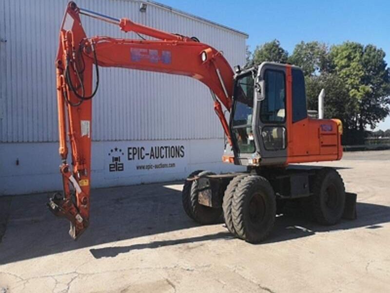 Excavadora 7 Quito