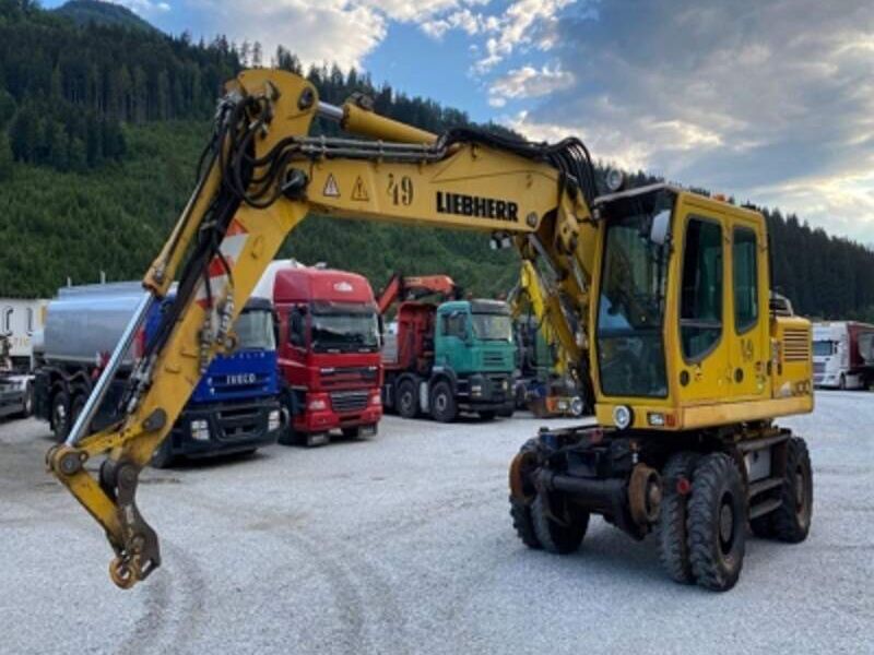 Excavadora 9 Quito