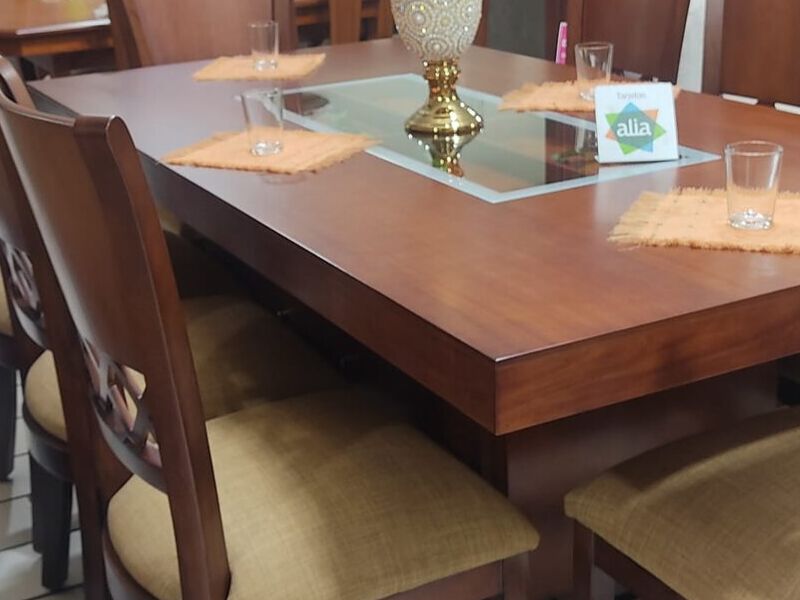 mesa de comedor en Ecuador