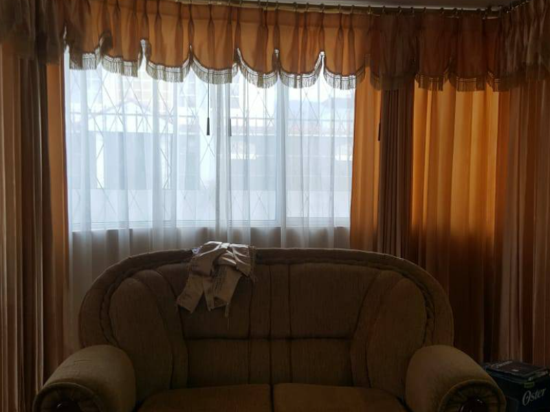 Cortina Tradicional Naranja