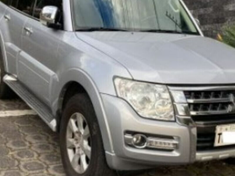 Mitsubishi Montero 2015