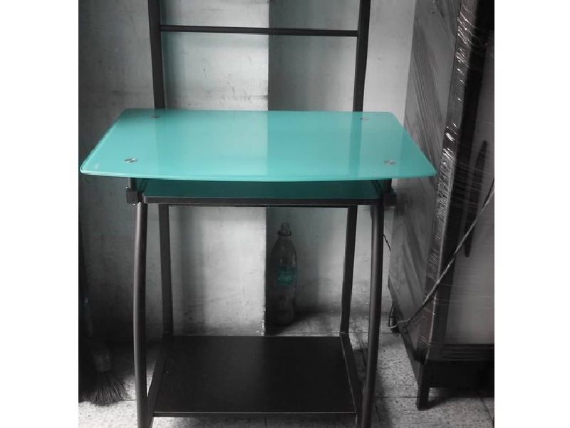 Mesa para computadora celeste Ecuador