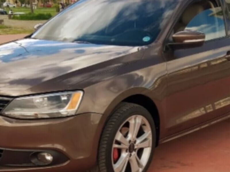 Volkswagen JETTA 2013