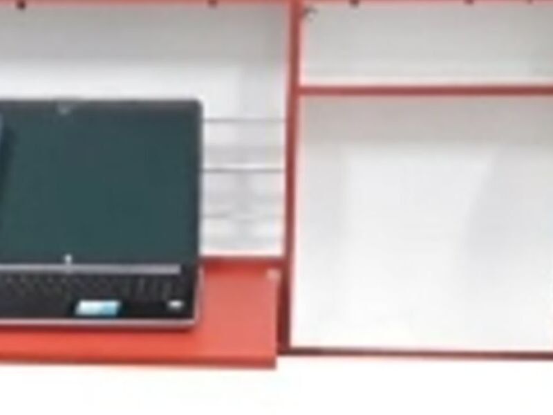 Escritorio ahorrador de espacio