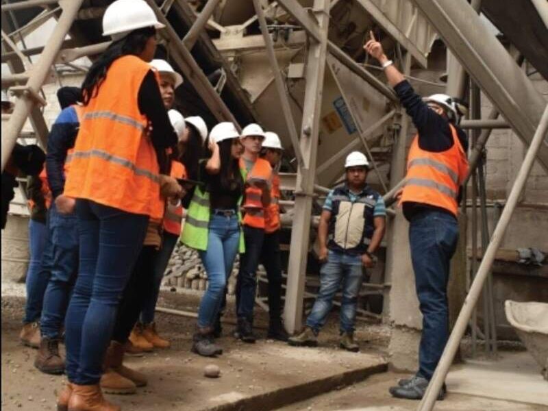 Manejo y Dirección de Proyectos Quito