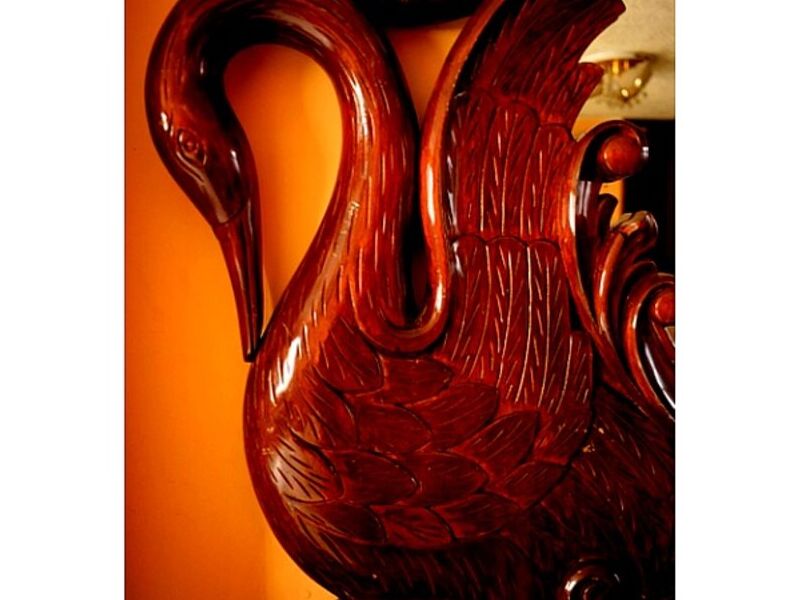 cisne de madera