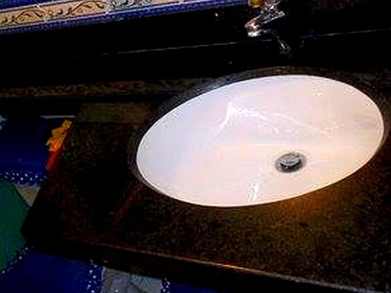 meson de lavabo en marmol