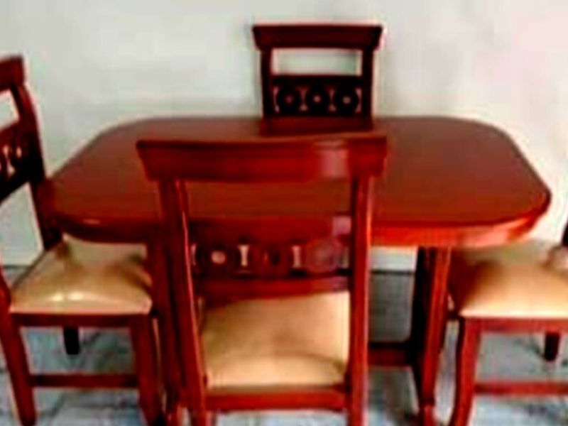 comedor 4 sillas