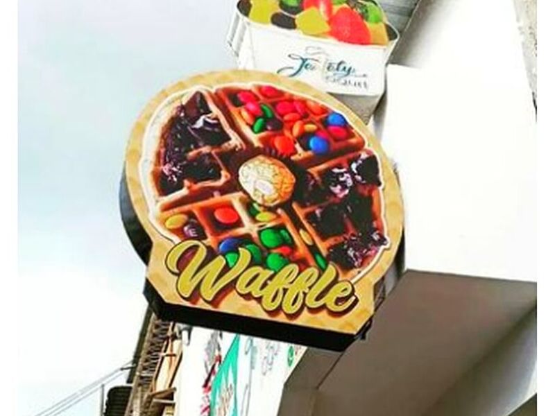 Letrero Luminoso WAFFLE