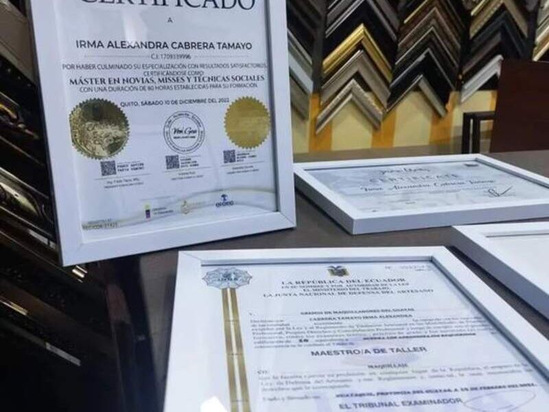 Enmarcado Blanco Quito
