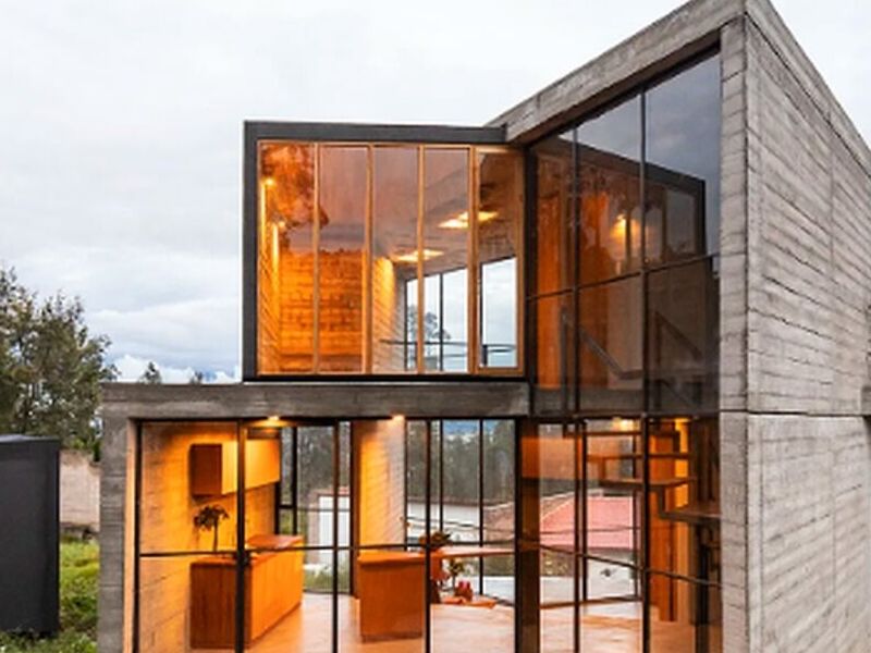 ARQUITECTURA CASA VIDRIOS ECUADOR