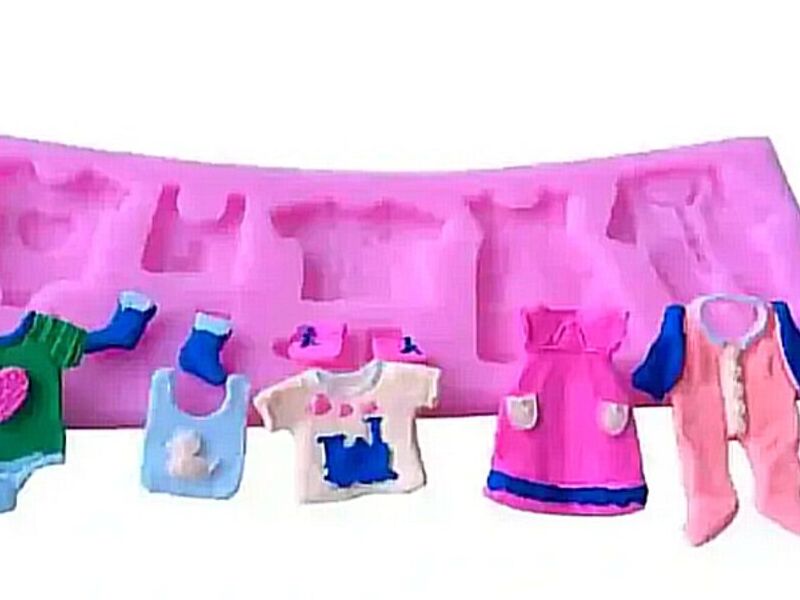 Molde silicona ropa bebé Quito