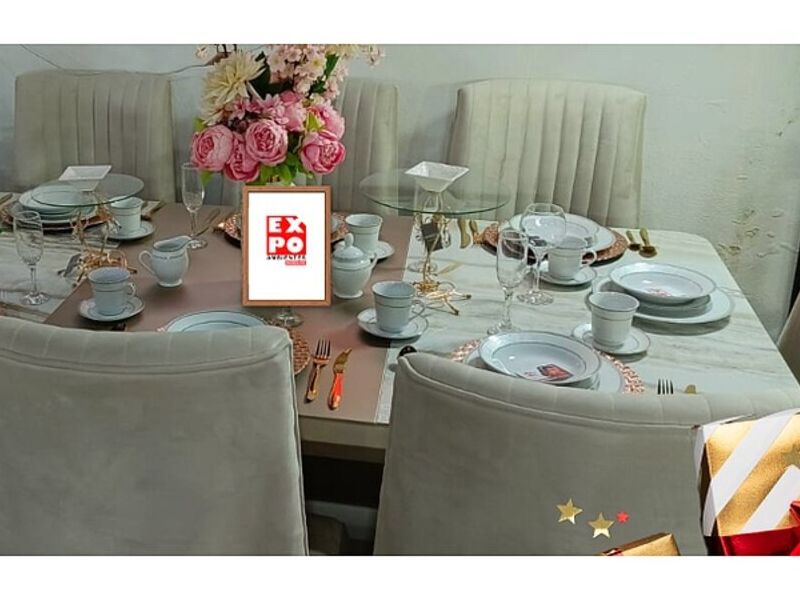 Mesa comedor elegante Ecuador