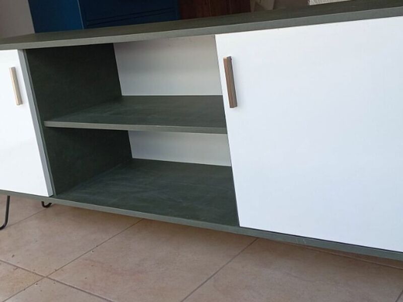 Mueble TV mas Cajones Ecuador