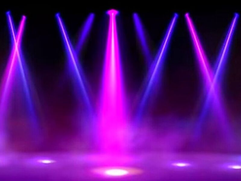 Luces Escenario Ecuador