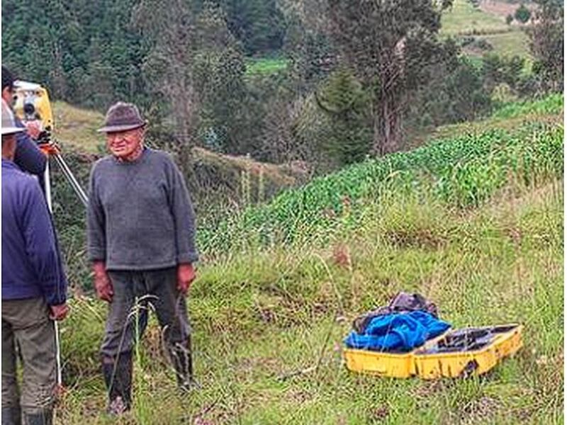 SERVICIO TOPOGRAFIA CUENCA