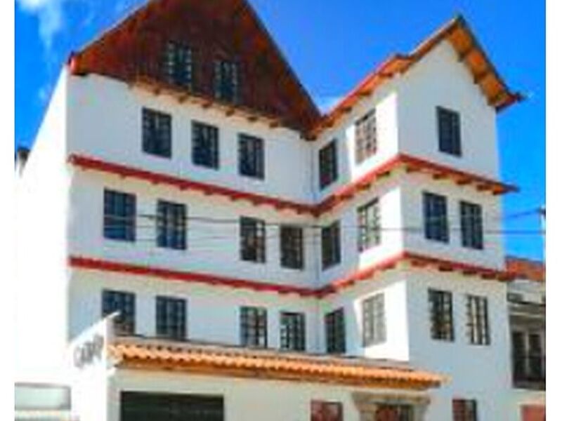 ARQUITECTURA CASA 4 PISOS PUNTA ECUADOR