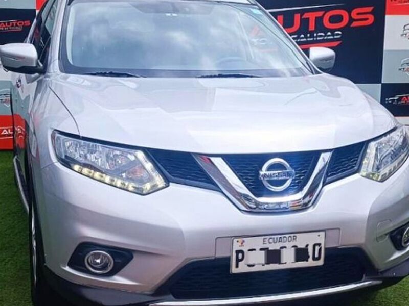 Nissan X trail advance Quito