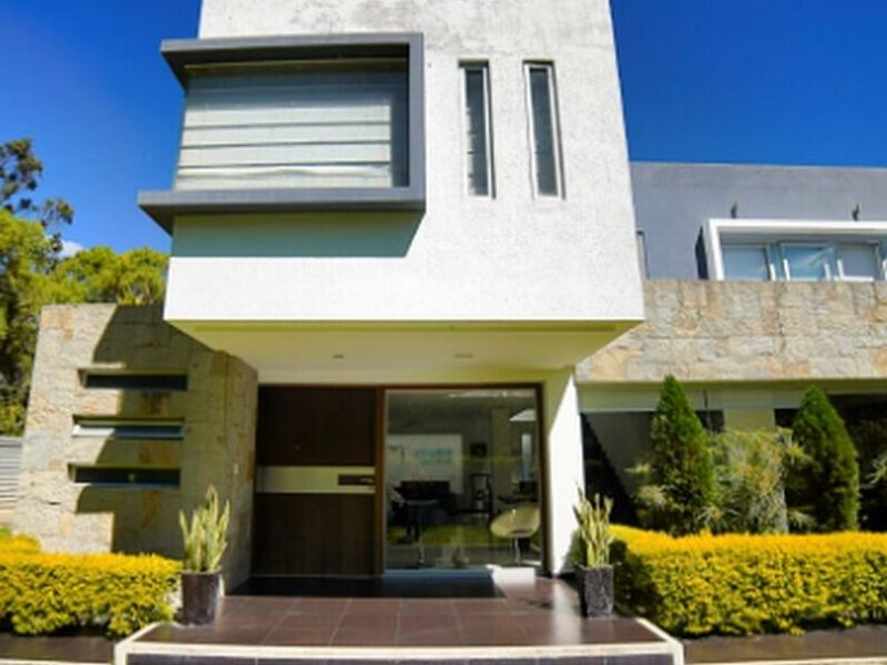 Casa con terreno en Challuabamba