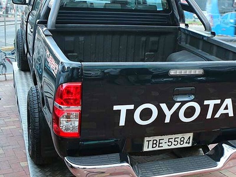 Toyota hilux 4X2 Ambato