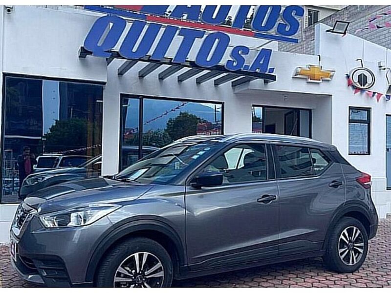 Nissan kicks Quito