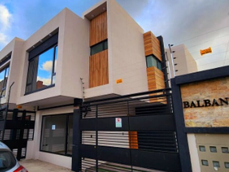 Casa en venta al sur de Cuenca