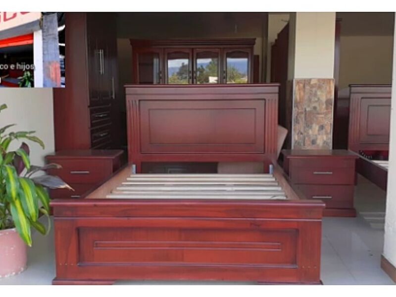 Cama 2 plazas veladores Ecuador