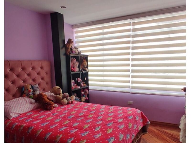 CORTINAS ROLLER VERTICALES ECUADOR