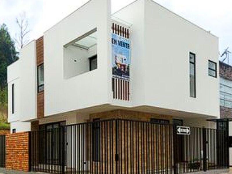 DISEÑO EXTERIOR ECUADOR
