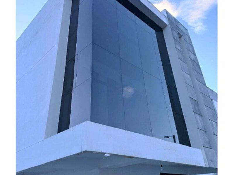 Ventanales vidrio Quito