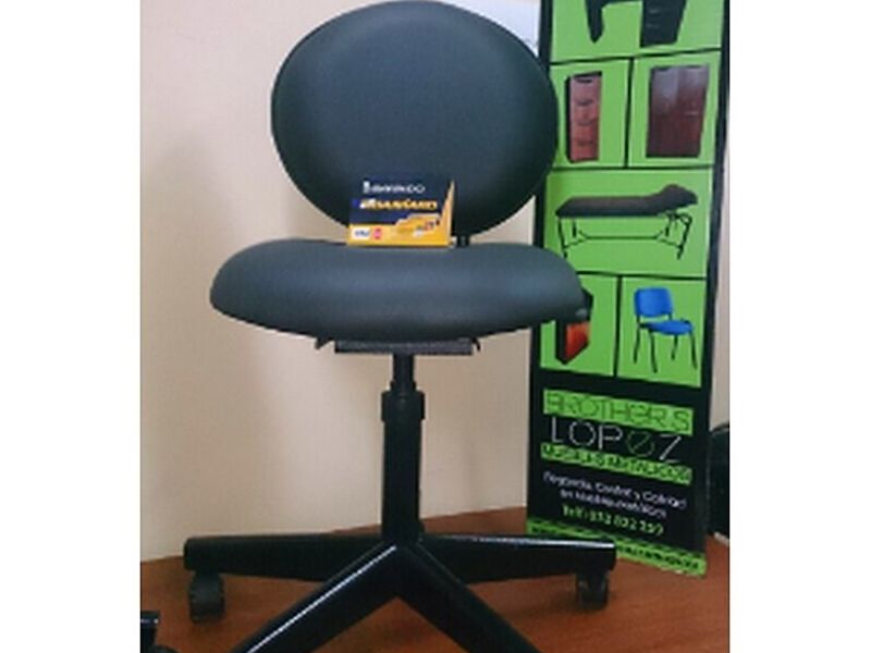 Silla oficina giratoria + ruedas Ecuador