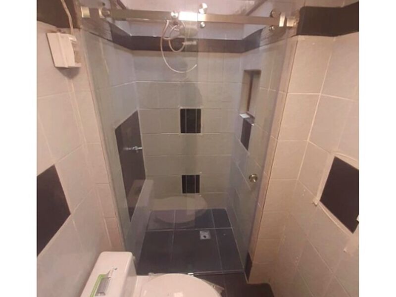 Vidrio baño Quito